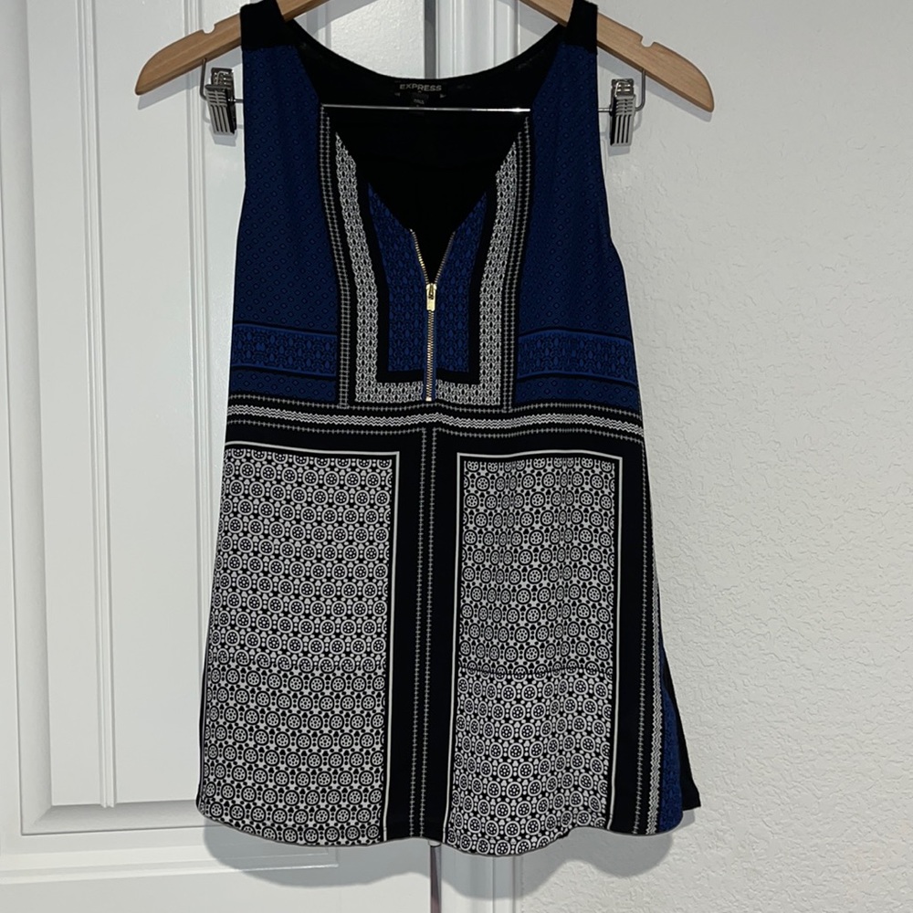 Express Blouse - size small